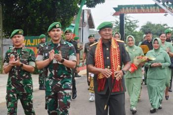 Danrem 043 Kunjungi Kompi Senapan C Yonif 143/TWEJ 